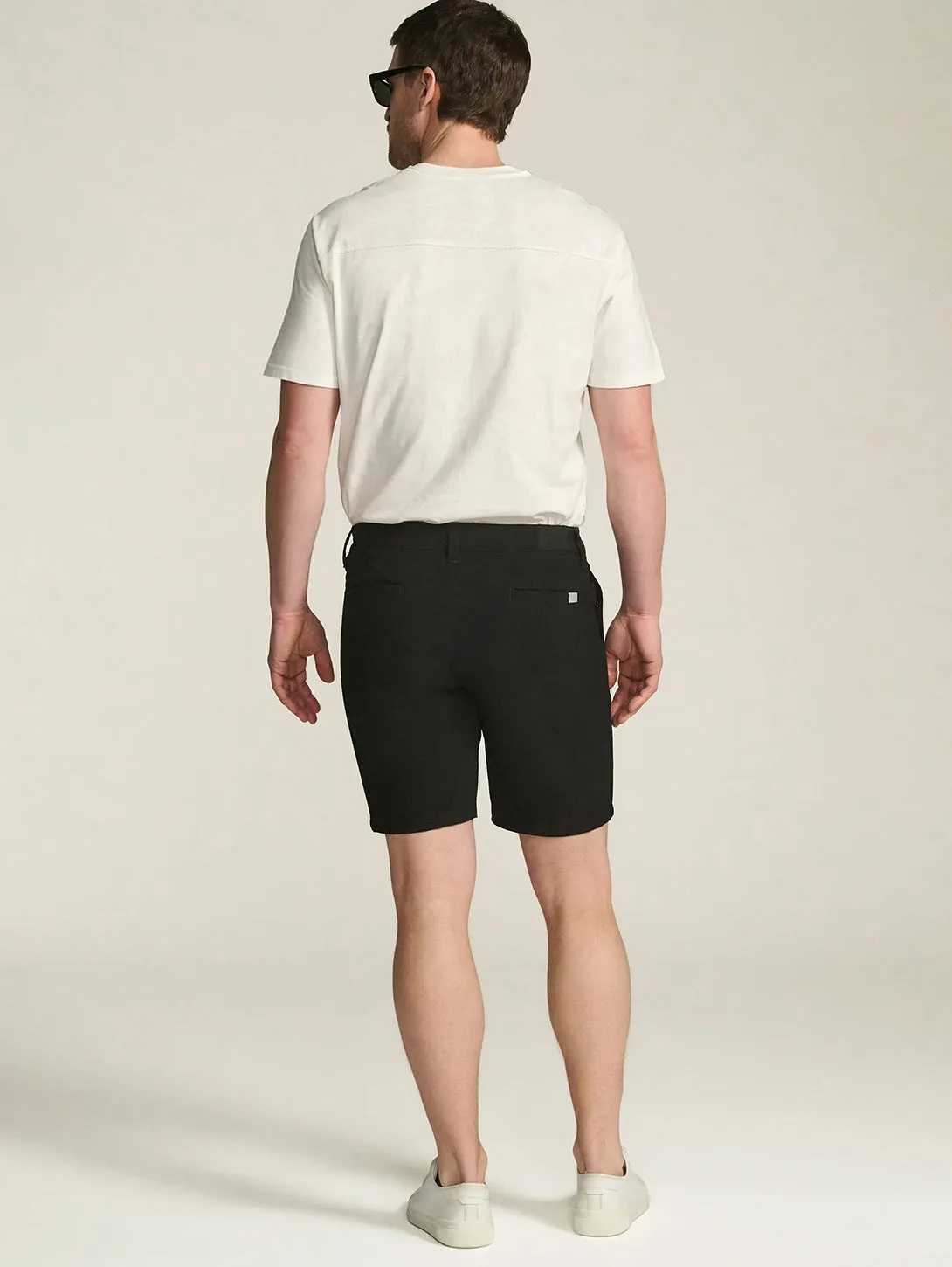 Arizona Short - Black Commuter Luxe