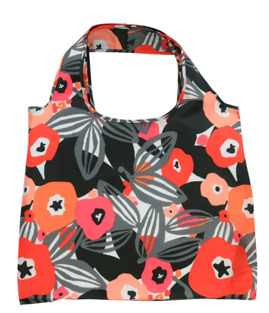 PACKABLE BEACH TOTES AND DRAWSTRING BACKPACK